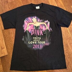 Pink 2013 Love Tour